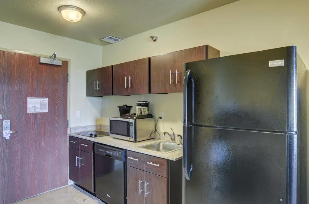 Cobblestone Inn & Suites - Lakin Exterior foto