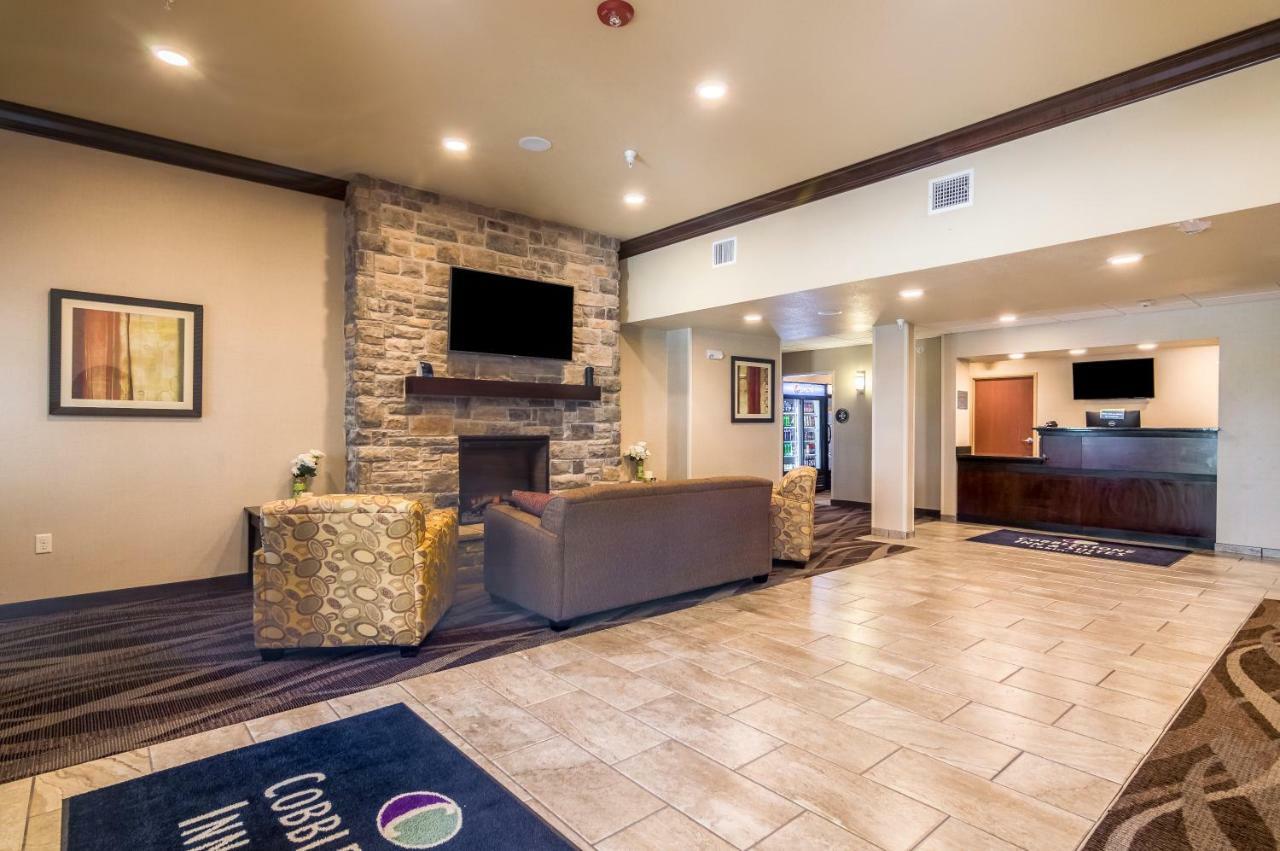 Cobblestone Inn & Suites - Lakin Exterior foto
